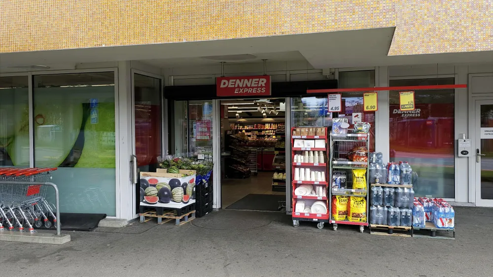 Guggach Apartments Denner Grocery