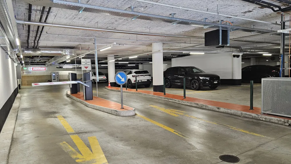Guggach Parking Entrance